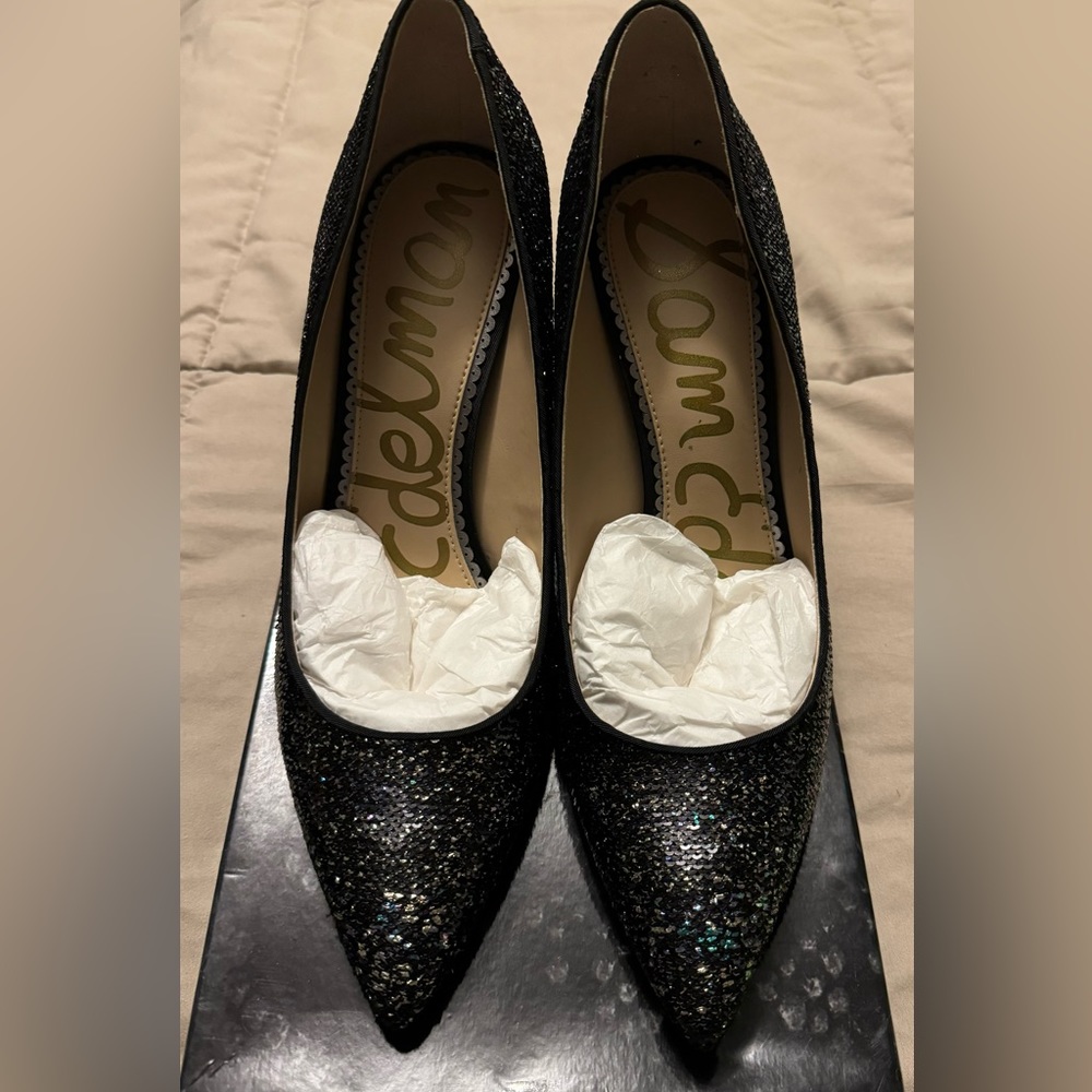 Gently worn Sam Edelman sequin pumps.  Worn once